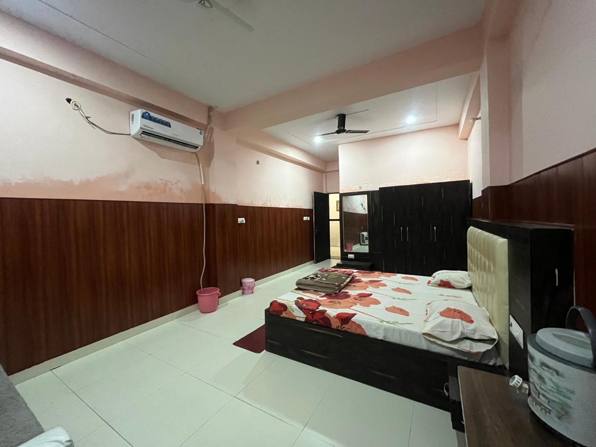 Hotel Shri Ji Baba Ki Haveli Govardhan Exterior foto